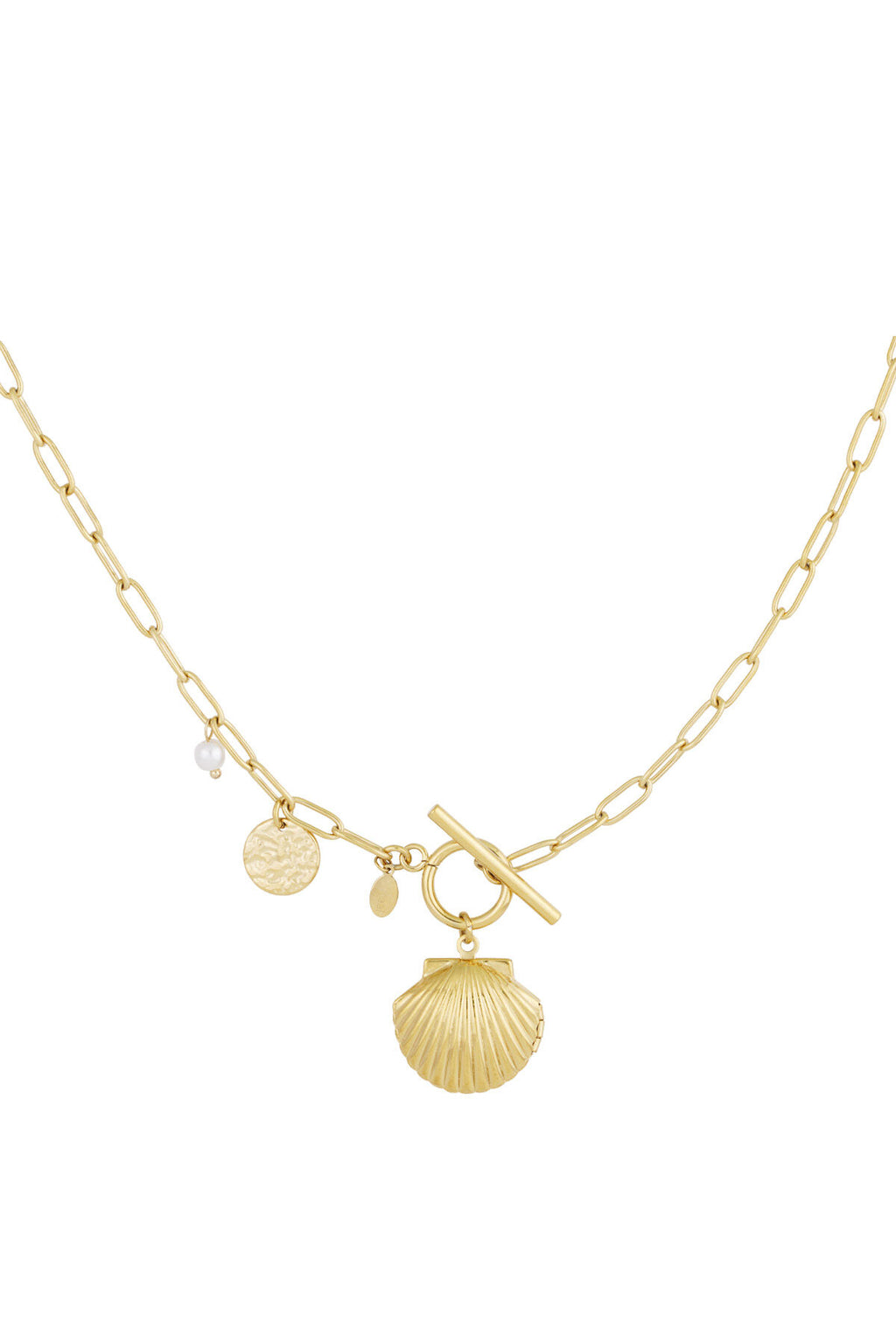 shell necklace