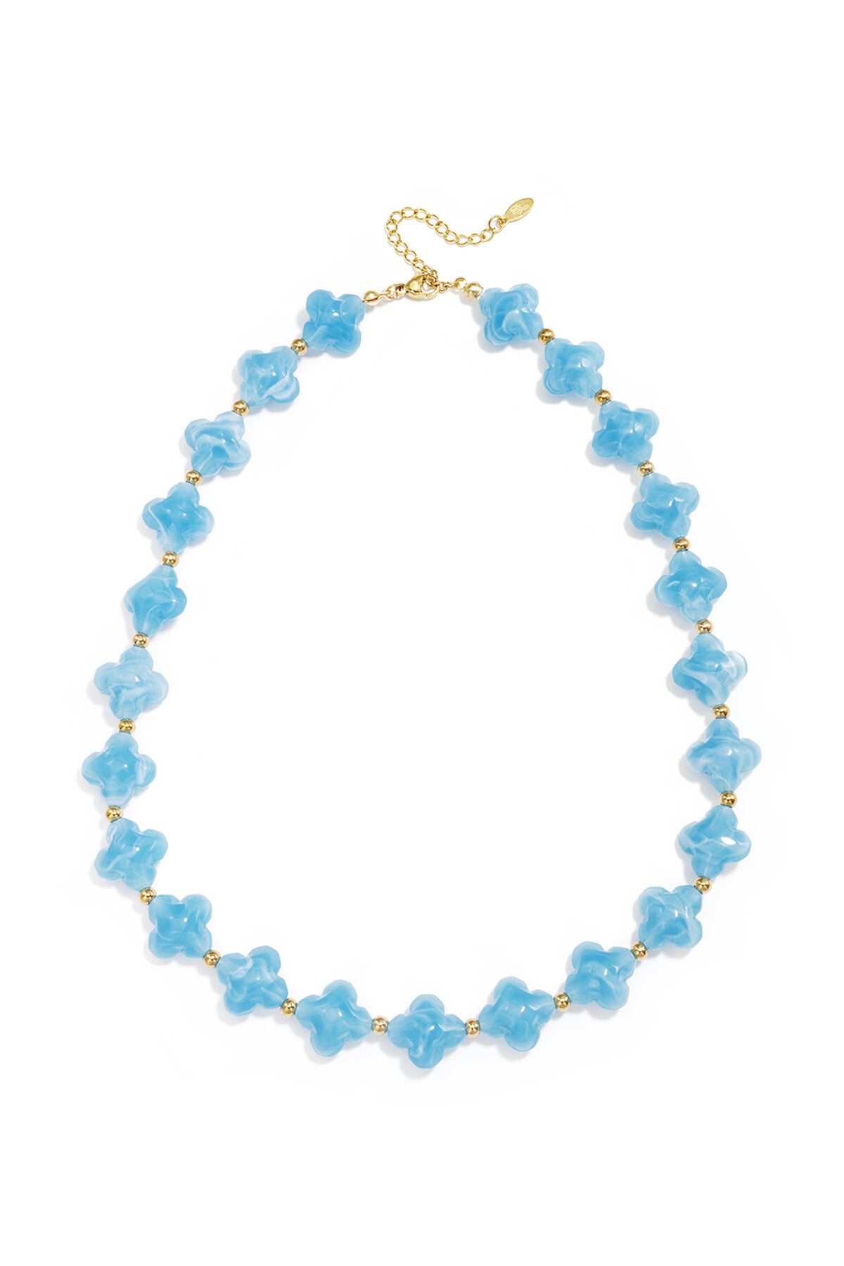 Bead necklace with clover beads